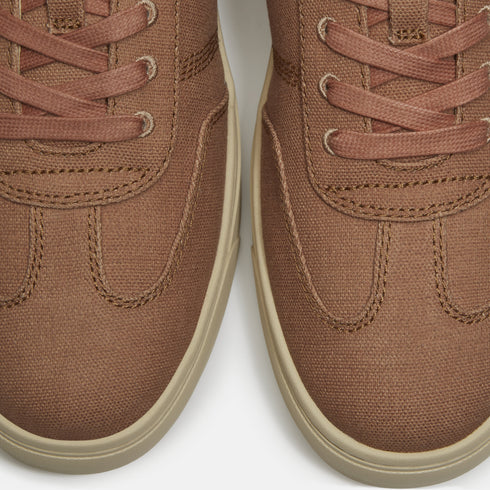 Lisbon Street Low Lace Up Sneaker